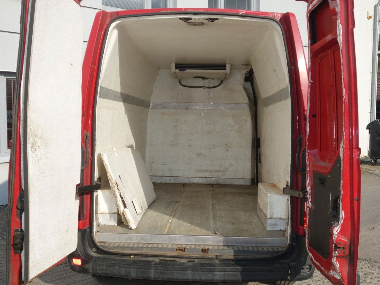 Refrigerated van Renault Master mit Carrier bis -20: picture 7