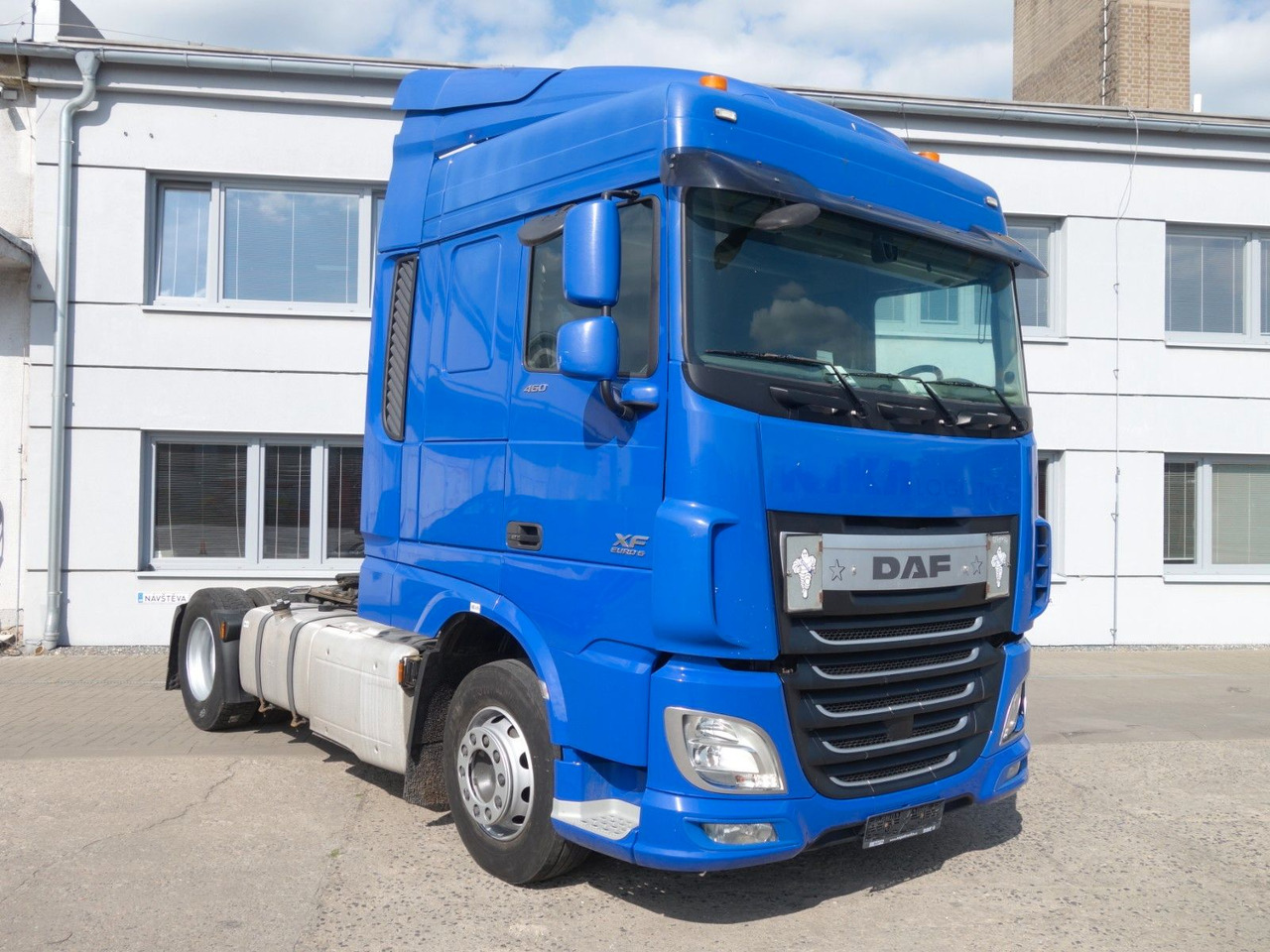DAF XF 460 SC Standard - Tractor unit: picture 3 DAF XF 460 SC Standard - Tractor unit: picture 3