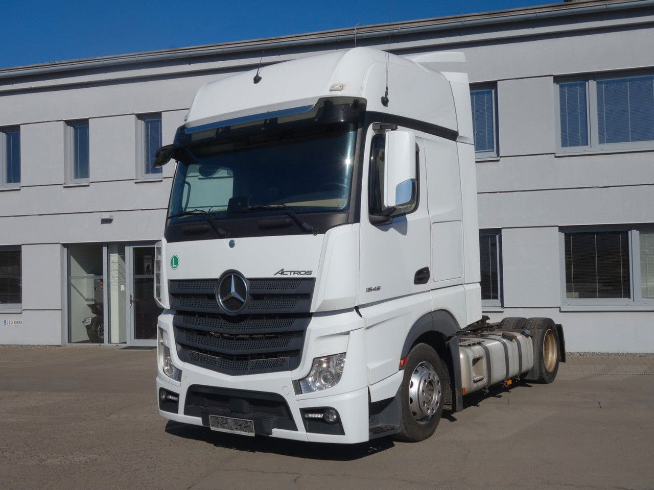 Mercedes-Benz Actros 1848 Lsnrl Giga Space, Xenon, Navi - Tractor unit: picture 1 Mercedes-Benz Actros 1848 Lsnrl Giga Space, Xenon, Navi - Tractor unit: picture 1