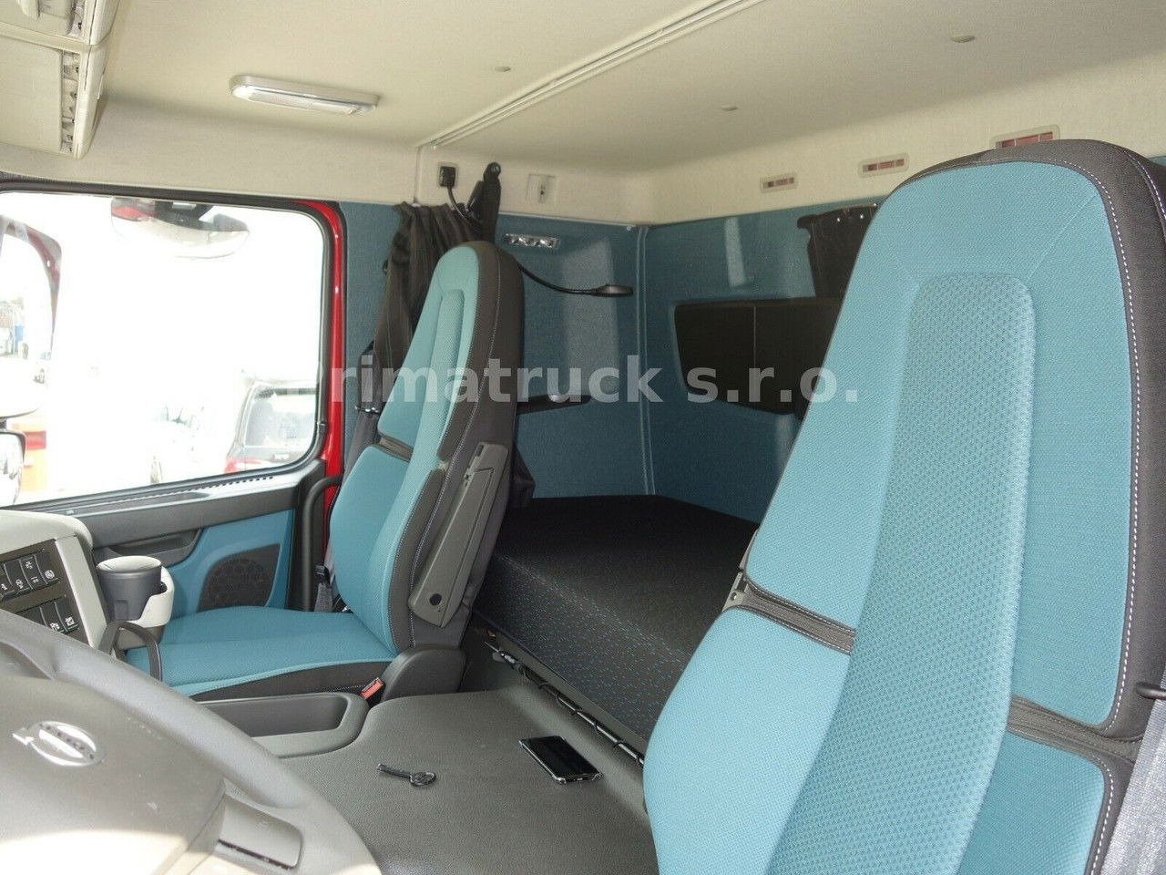 Volvo FM 460 6x2 Kassbohrer Metago/Supertrans leasing Volvo FM 460 6x2 Kassbohrer Metago/Supertrans: picture 12
