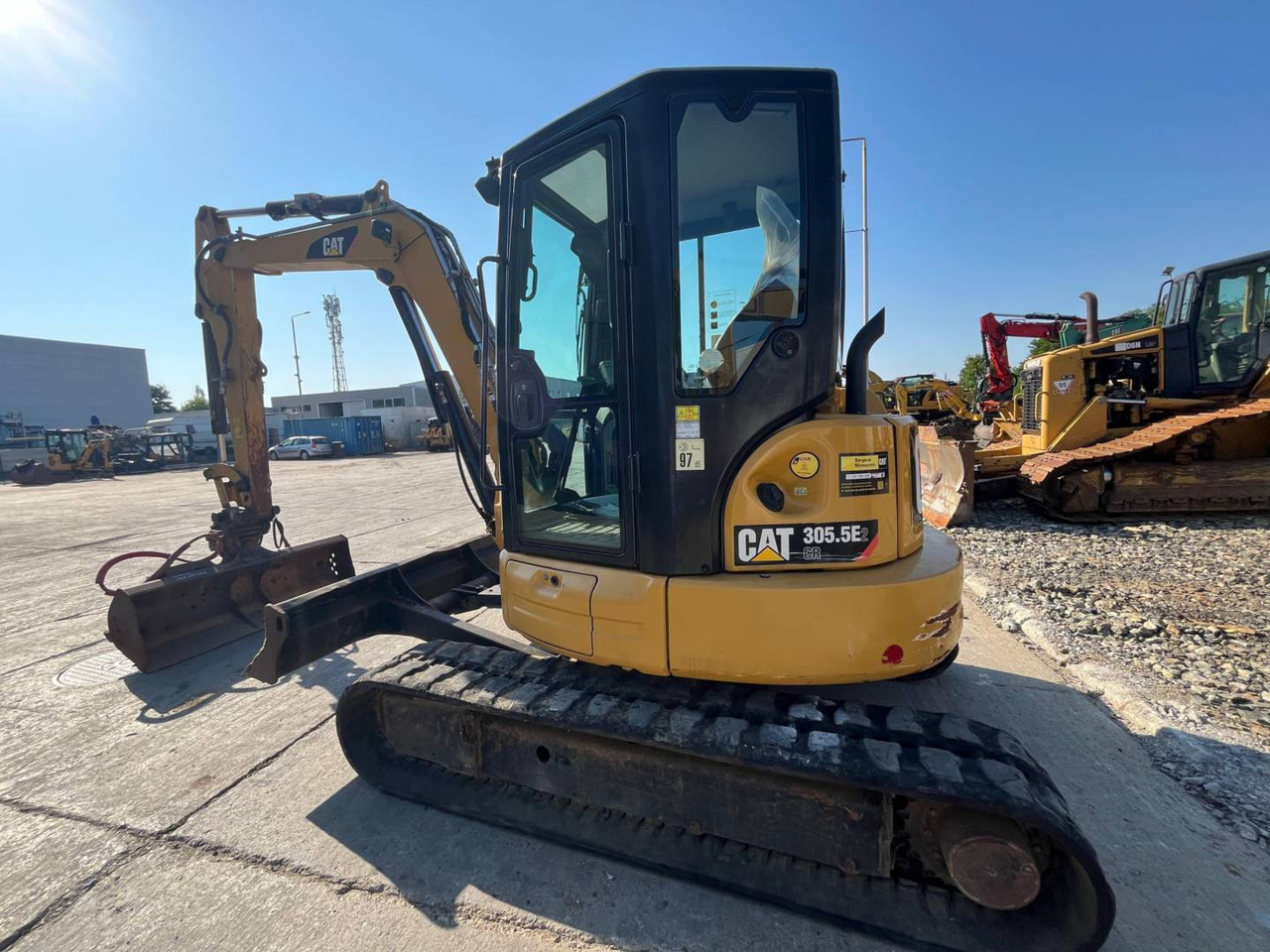 CAT 305.5E2CR - Crawler excavator: picture 4 CAT 305.5E2CR - Crawler excavator: picture 4