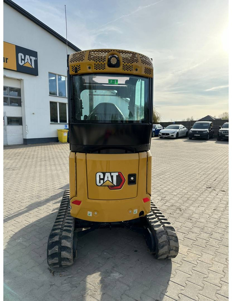 Crawler excavator CAT 302CR: picture 12