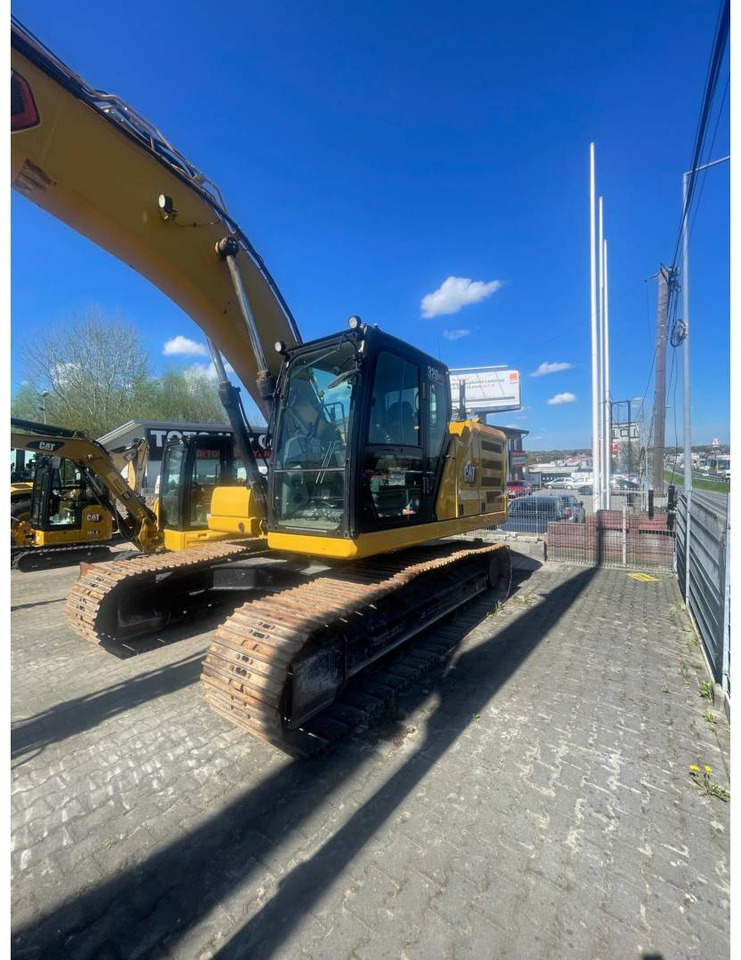 Crawler excavator CAT 320GC: picture 20