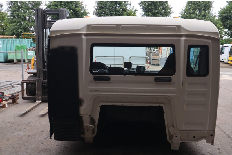 MAN F99L17 TGS - Cab and interior for Truck: picture 4 MAN F99L17 TGS - Cab and interior for Truck: picture 4