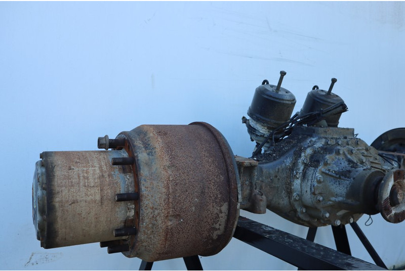 MAN HP-1352-09 26/24 X 4.00 - Rear axle for Truck: picture 2 MAN HP-1352-09 26/24 X 4.00 - Rear axle for Truck: picture 2