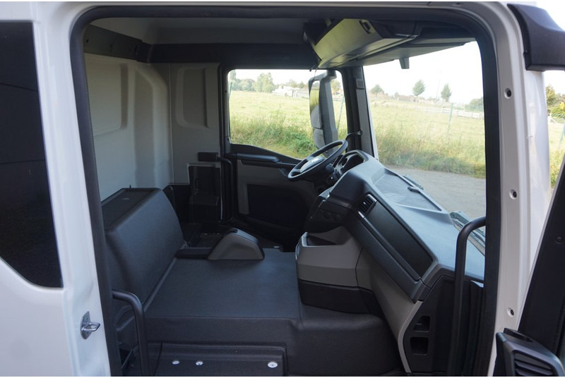 MAN TG3 NN NEW - Cab and interior for Truck: picture 5 MAN TG3 NN NEW - Cab and interior for Truck: picture 5