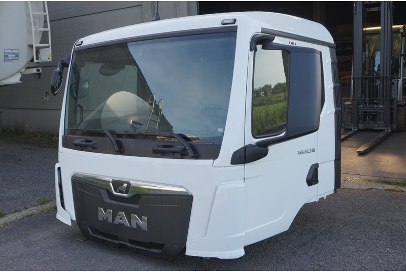 MAN TG3 NN NEW - Cab and interior for Truck: picture 3 MAN TG3 NN NEW - Cab and interior for Truck: picture 3