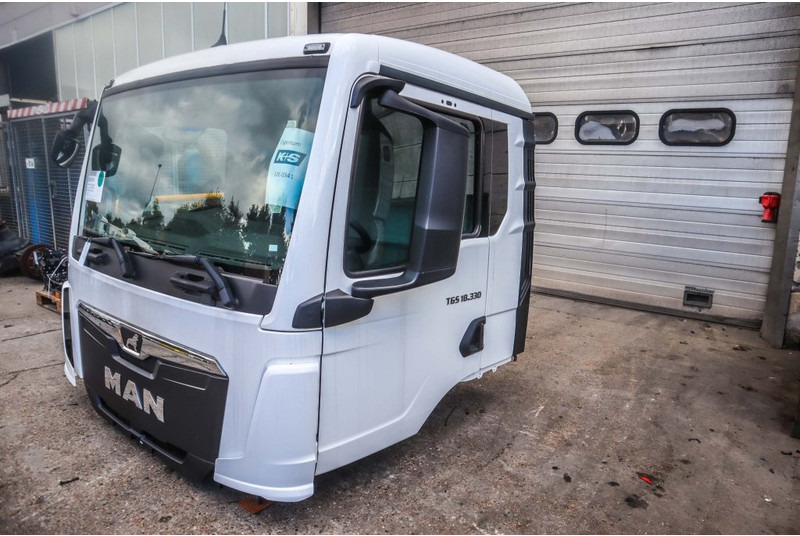 MAN TG3 NN NEW - Cab and interior for Truck: picture 2 MAN TG3 NN NEW - Cab and interior for Truck: picture 2