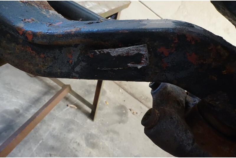MAN V9-60L-10 - Front axle for Truck: picture 3 MAN V9-60L-10 - Front axle for Truck: picture 3