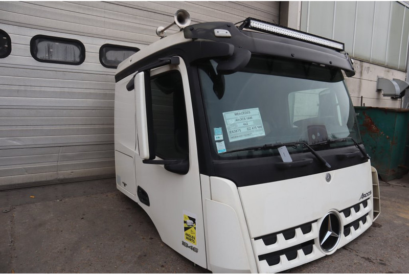 Mercedes-Benz L-STREAMSPACE 2.3MM 320 TUNNEL - Cab and interior for Truck: picture 3 Mercedes-Benz L-STREAMSPACE 2.3MM 320 TUNNEL - Cab and interior for Truck: picture 3