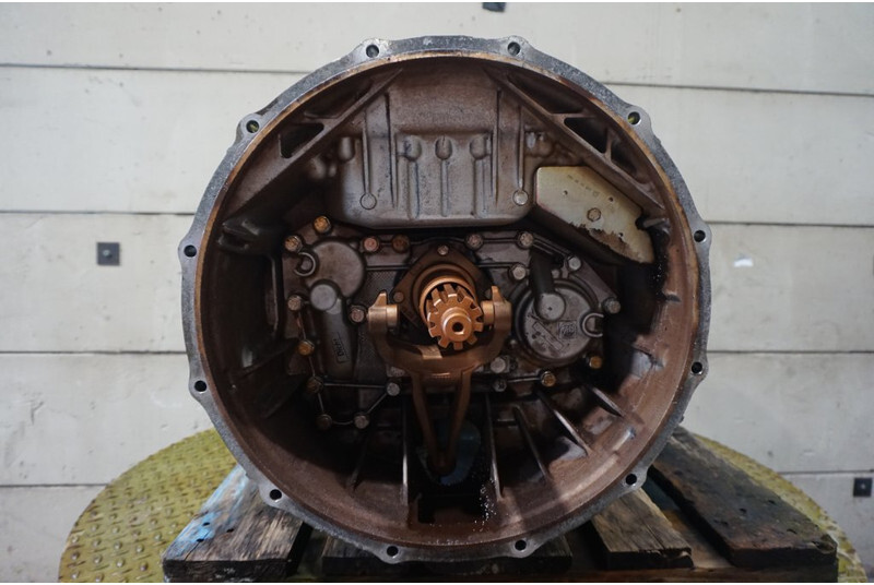 ZF 12AS2331DD+INT3 - Gearbox for Truck: picture 2 ZF 12AS2331DD+INT3 - Gearbox for Truck: picture 2