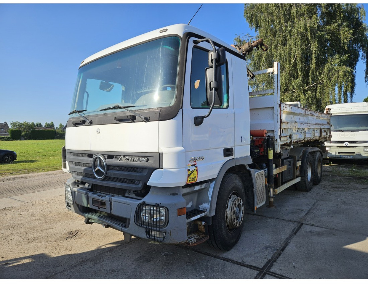 MERCEDES ACTROS 2636 6X4 TIPPER CRANE 15002 EPS - Tipper, Crane truck: picture 5 MERCEDES ACTROS 2636 6X4 TIPPER CRANE 15002 EPS - Tipper, Crane truck: picture 5