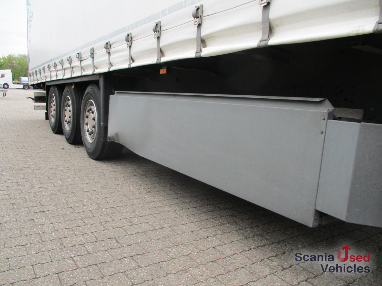 SCHMITZ SCS 24/L-13.62 - Curtainsider Standard - Code XL - Curtainsider semi-trailer: picture 3 SCHMITZ SCS 24/L-13.62 - Curtainsider Standard - Code XL - Curtainsider semi-trailer: picture 3