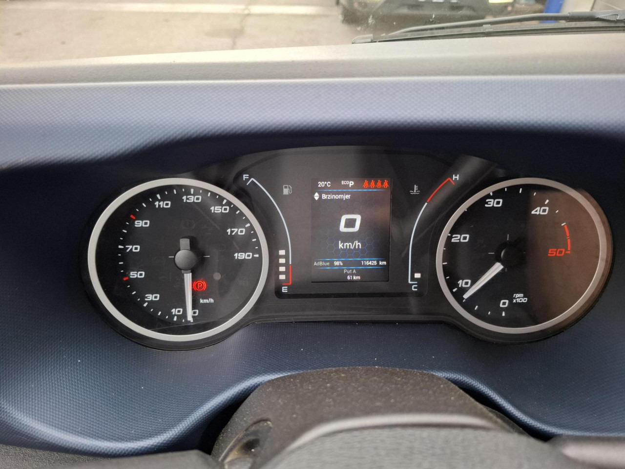 Panel van, Combi van IVECO Daily 35S16A8: picture 9