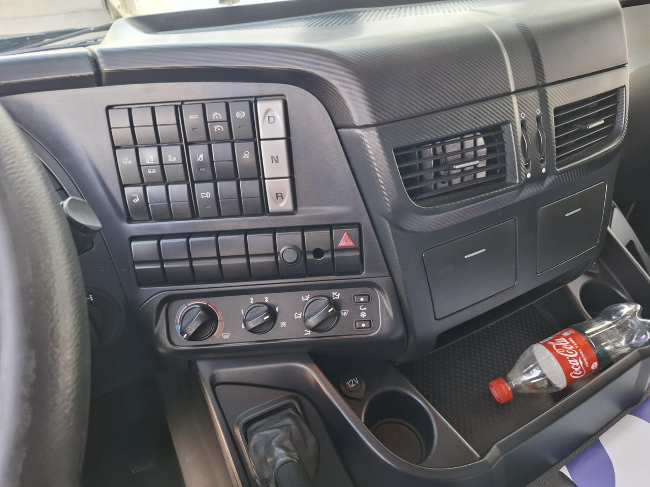 IVECO Stralis AD260S42Y/FS D - Refrigerator truck: picture 5 IVECO Stralis AD260S42Y/FS D - Refrigerator truck: picture 5
