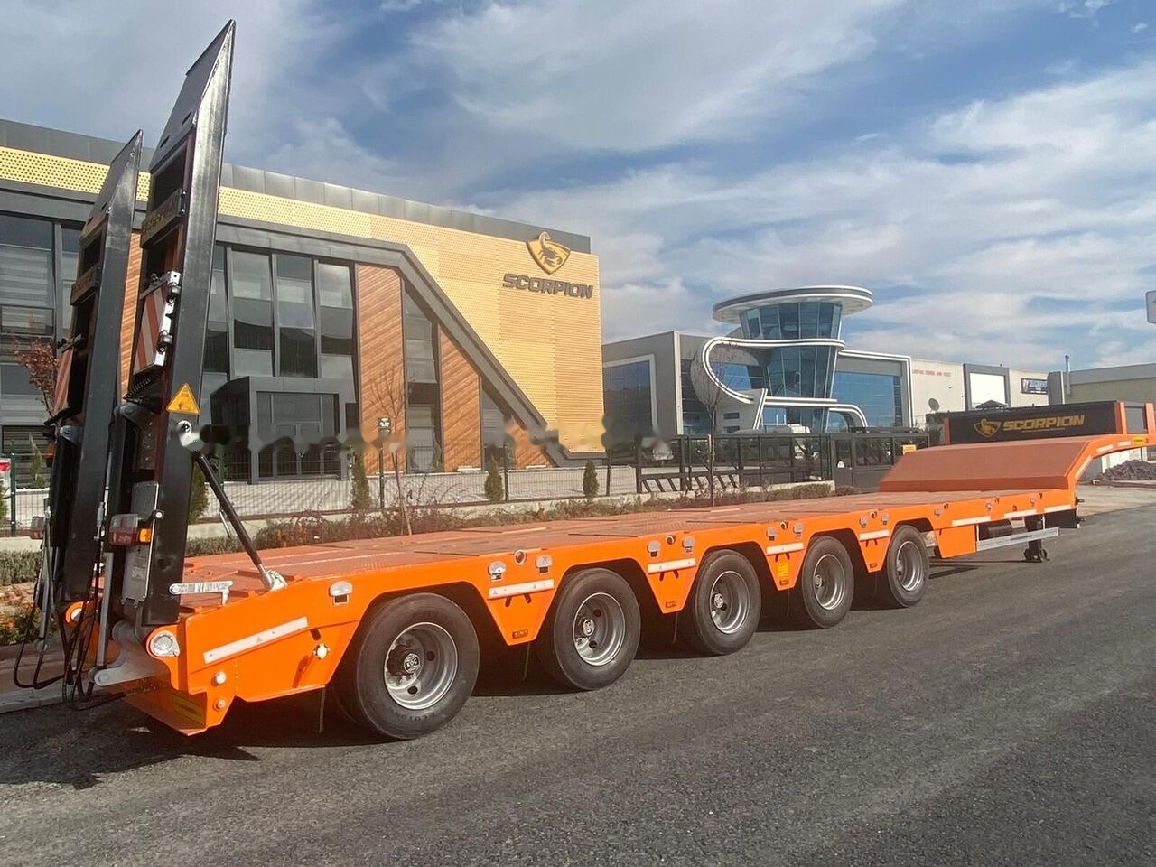 Scorpion Trailer 2024 NEW 5 AXLE (MANUFACTURER COMPANY) - Low loader semi-trailer: picture 1 Scorpion Trailer 2024 NEW 5 AXLE (MANUFACTURER COMPANY) - Low loader semi-trailer: picture 1