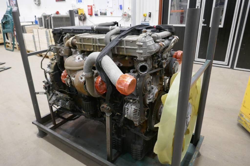 Mercedes-Benz OM 471 LA - Engine for Truck: picture 2 Mercedes-Benz OM 471 LA - Engine for Truck: picture 2