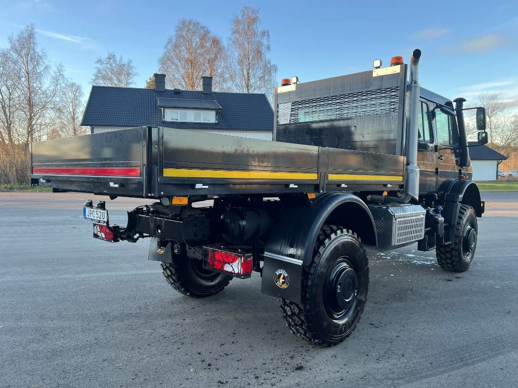Mercedes-Benz Unimog - Dropside/ Flatbed truck, Crane truck: picture 4 Mercedes-Benz Unimog - Dropside/ Flatbed truck, Crane truck: picture 4