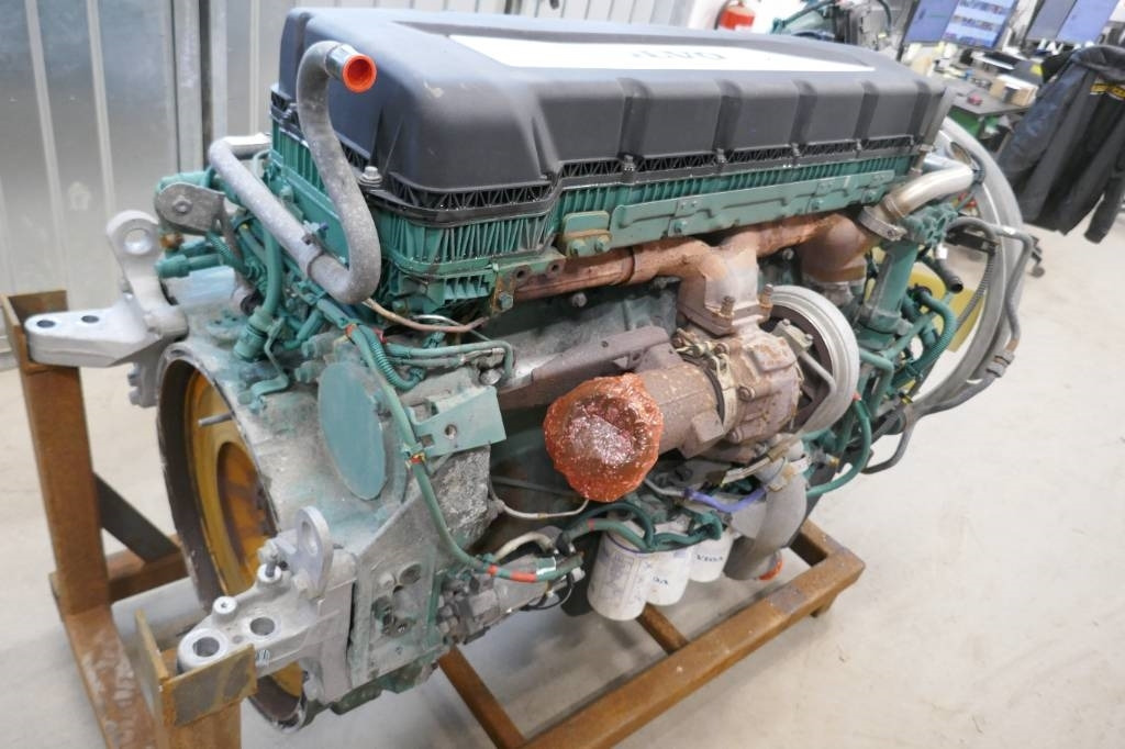 Motor D11K410 Volvo FM - Engine for Truck: picture 2 Motor D11K410 Volvo FM - Engine for Truck: picture 2