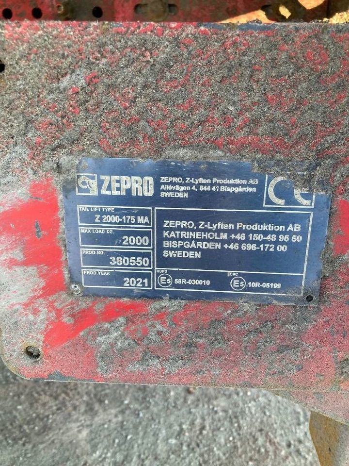 Zepro Bakgavellift Z 2000-175 MA - Flatbed body: picture 3 Zepro Bakgavellift Z 2000-175 MA - Flatbed body: picture 3