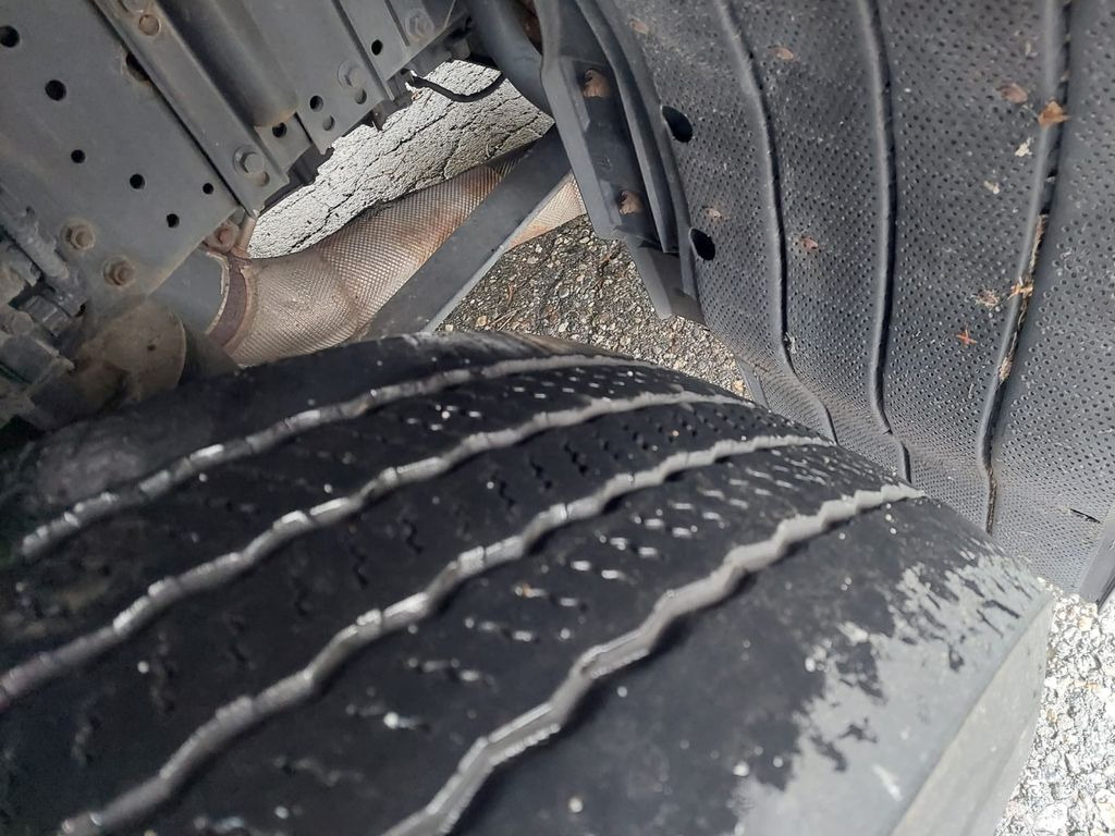 Refrigerator truck Iveco 190S40 Stralis 4x2, Euro 6, Carrier Supra 1150 Iveco 190S40 Stralis 4x2, Euro 6, Carrier Supra 1150: picture 18