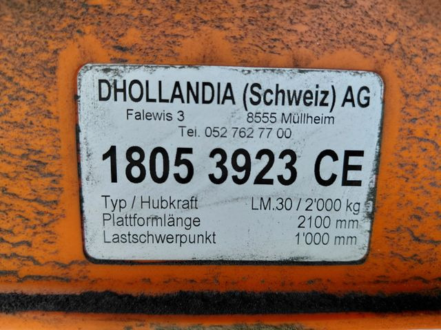 Curtainsider truck Iveco 260S42 Stralis, 6x2, Retarder, Euro 6, 7.80m box: picture 10 Curtainsider truck Iveco 260S42 Stralis, 6x2, Retarder, Euro 6, 7.80m box: picture 10