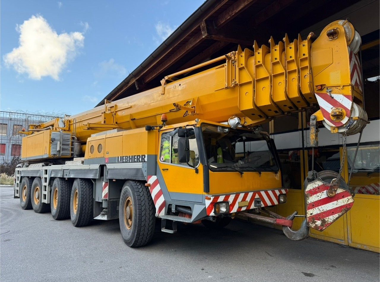 Liebherr LTM 1160/2 UTM655 10x6, FLYJIB, SWISS - Crane truck: picture 1 Liebherr LTM 1160/2 UTM655 10x6, FLYJIB, SWISS - Crane truck: picture 1