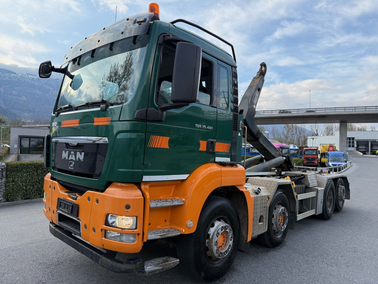 MAN TGS 35.480 8x2, E5, Mobas Abroll - Hook lift truck: picture 1 MAN TGS 35.480 8x2, E5, Mobas Abroll - Hook lift truck: picture 1
