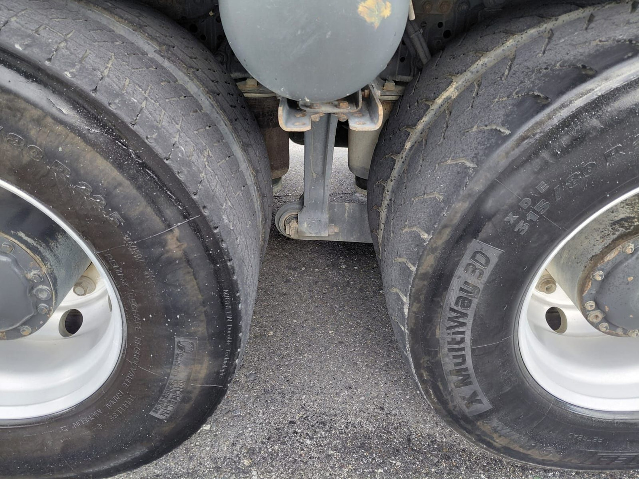 Tipper Mercedes-Benz Arocs 4451 10x4, E6, Meiller Dumper, Retarder: picture 19