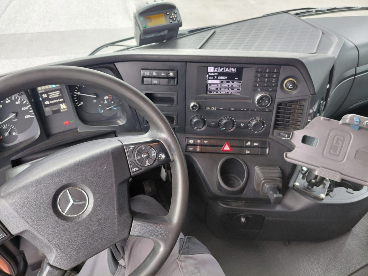 Tipper Mercedes-Benz Arocs 4451 10x4, E6, Meiller Dumper, Retarder: picture 14