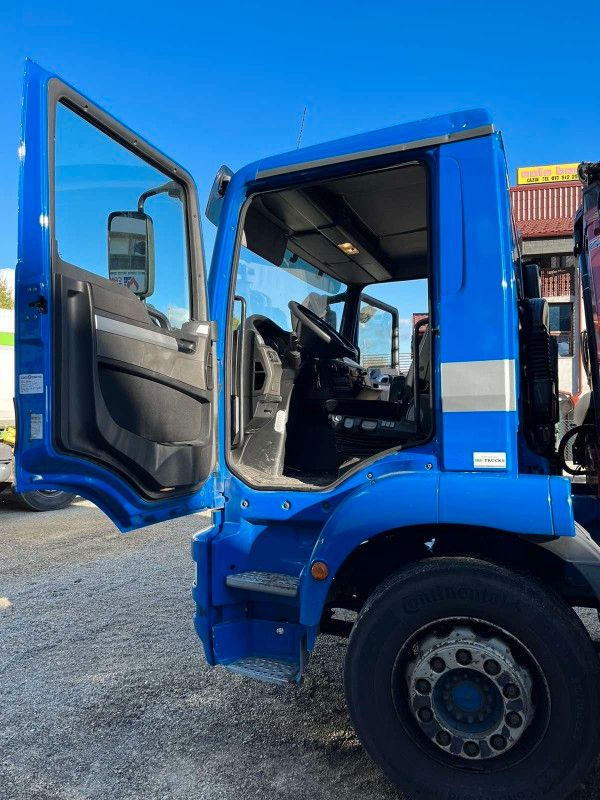 MAN TGM 18.340 - FASSI KRAN / RAMPE - Truck, Crane truck: picture 4 MAN TGM 18.340 - FASSI KRAN / RAMPE - Truck, Crane truck: picture 4
