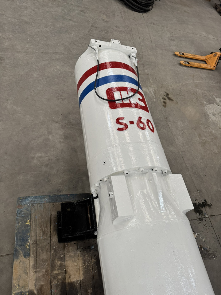 IHC Hydrohammer S-60 - Pile driver: picture 1 IHC Hydrohammer S-60 - Pile driver: picture 1