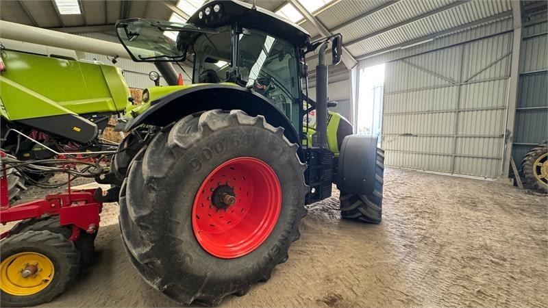 Farm tractor Claas AXION 830 CEBIS: picture 9