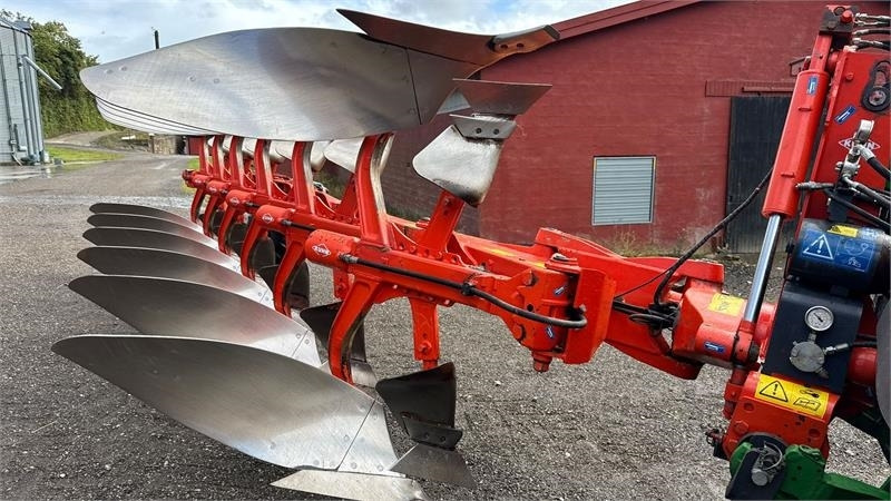 Kuhn Vari Master 183 6 Furet 183 - Plow: picture 4 Kuhn Vari Master 183 6 Furet 183 - Plow: picture 4