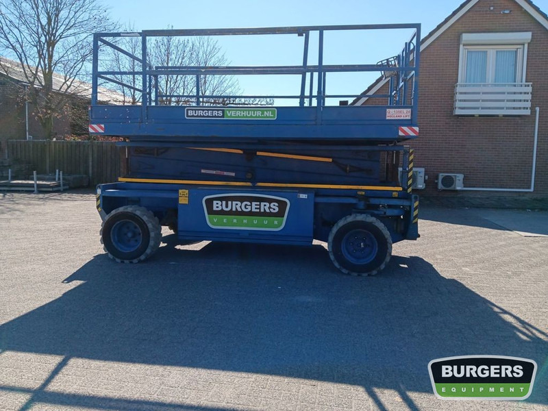 HOLLANDLIFT Q-135EL24 - Scissor lift: picture 1 HOLLANDLIFT Q-135EL24 - Scissor lift: picture 1