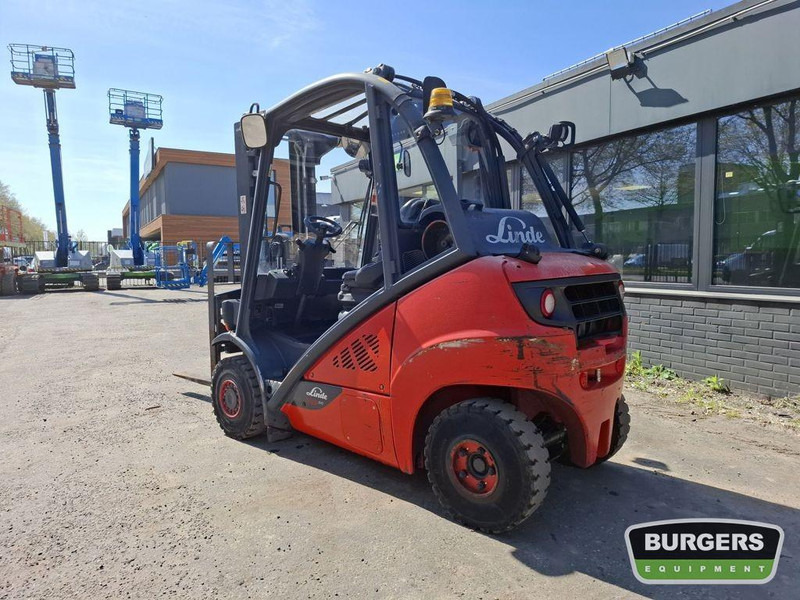 Linde H25T - LPG forklift: picture 4 Linde H25T - LPG forklift: picture 4