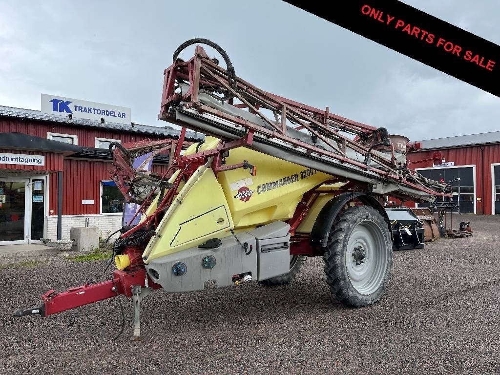 Hardi Commander 3200 Dismantled: only spare parts  - Trailed sprayer: picture 1 Hardi Commander 3200 Dismantled: only spare parts  - Trailed sprayer: picture 1