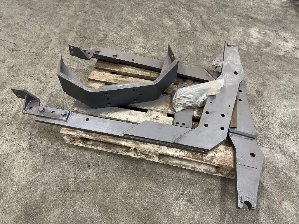 Lastarfäste Trima till Massey Ferguson 360 - Front loader for tractor: picture 1 Lastarfäste Trima till Massey Ferguson 360 - Front loader for tractor: picture 1