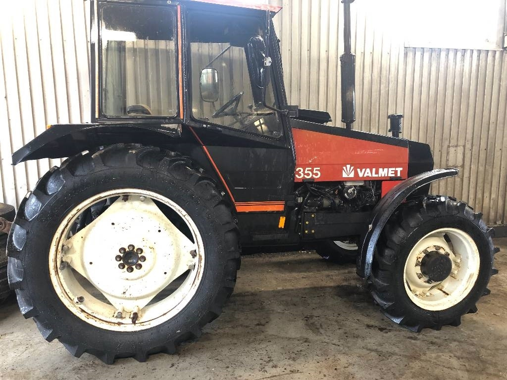 Valtra Valmet 355 Dismantled for spare parts  - Farm tractor: picture 1 Valtra Valmet 355 Dismantled for spare parts  - Farm tractor: picture 1