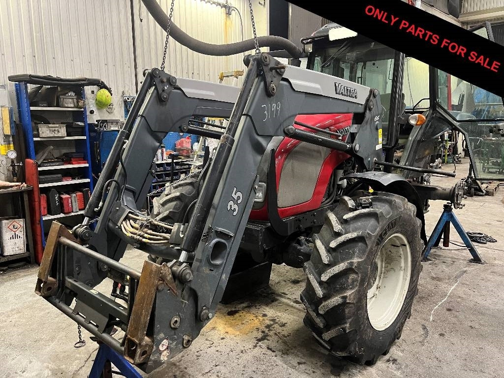 Valtra Valmet A75 Dismantled. Only spare parts - Farm tractor: picture 3 Valtra Valmet A75 Dismantled. Only spare parts - Farm tractor: picture 3
