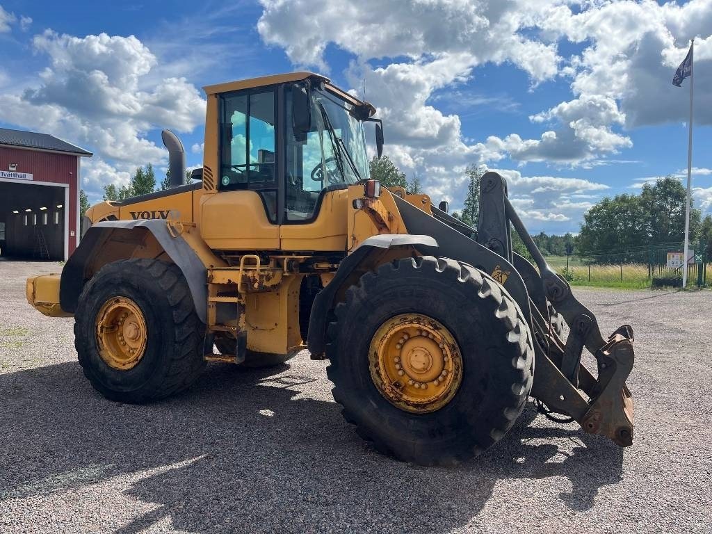 Volvo L 110 F - Wheel loader: picture 4 Volvo L 110 F - Wheel loader: picture 4
