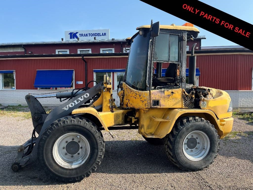 Volvo L 30 B Dismantled: only spare parts - Wheel loader: picture 1 Volvo L 30 B Dismantled: only spare parts - Wheel loader: picture 1