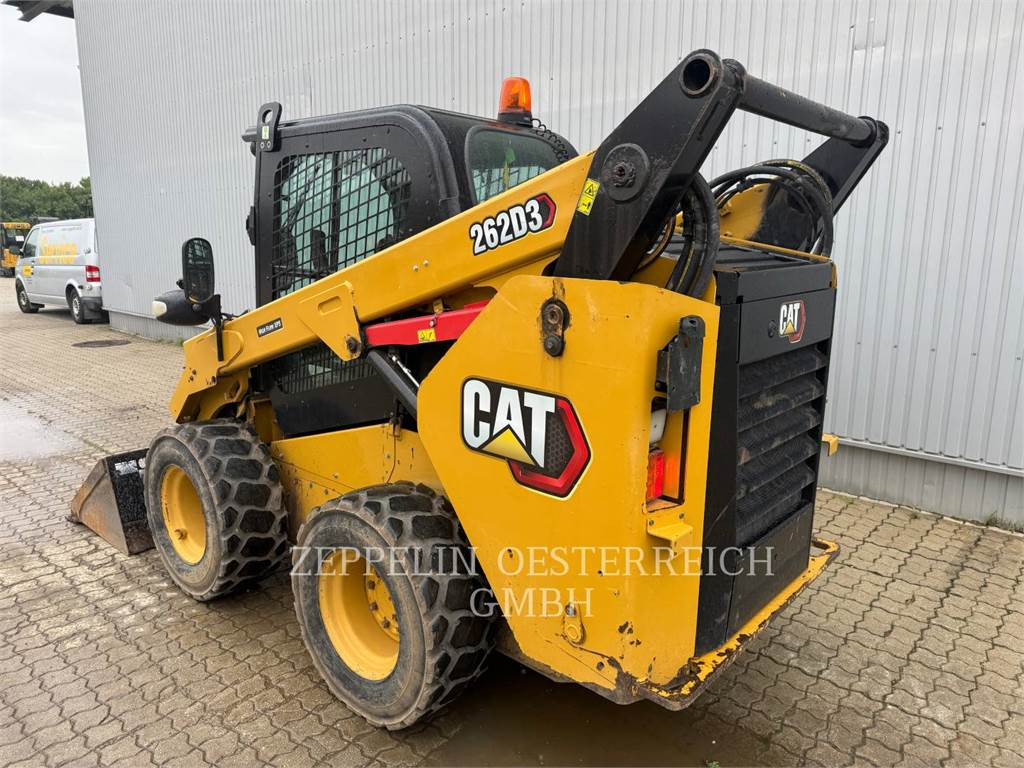 CAT 262D3 - Skid steer loader: picture 4 CAT 262D3 - Skid steer loader: picture 4