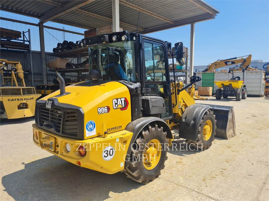 CAT 906-14 - Wheel loader: picture 3 CAT 906-14 - Wheel loader: picture 3