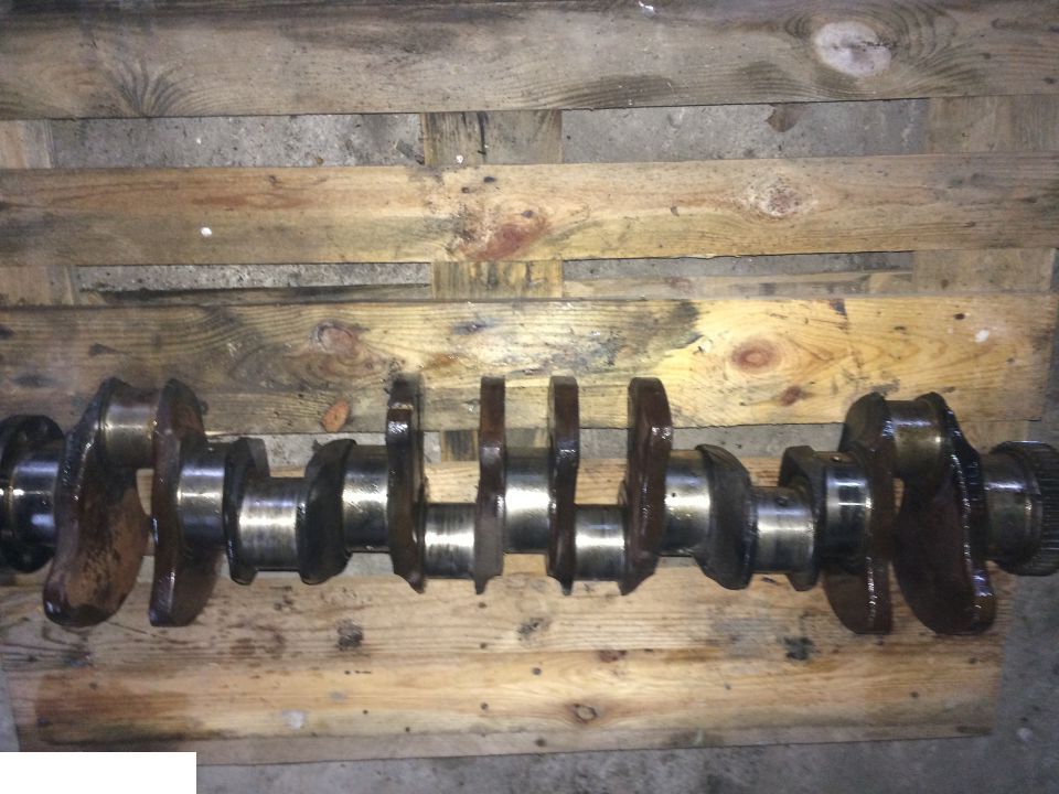 CAT C13 C15 Caterpillar - wał korbowy - Engine and parts for Agricultural machinery: picture 1 CAT C13 C15 Caterpillar - wał korbowy - Engine and parts for Agricultural machinery: picture 1