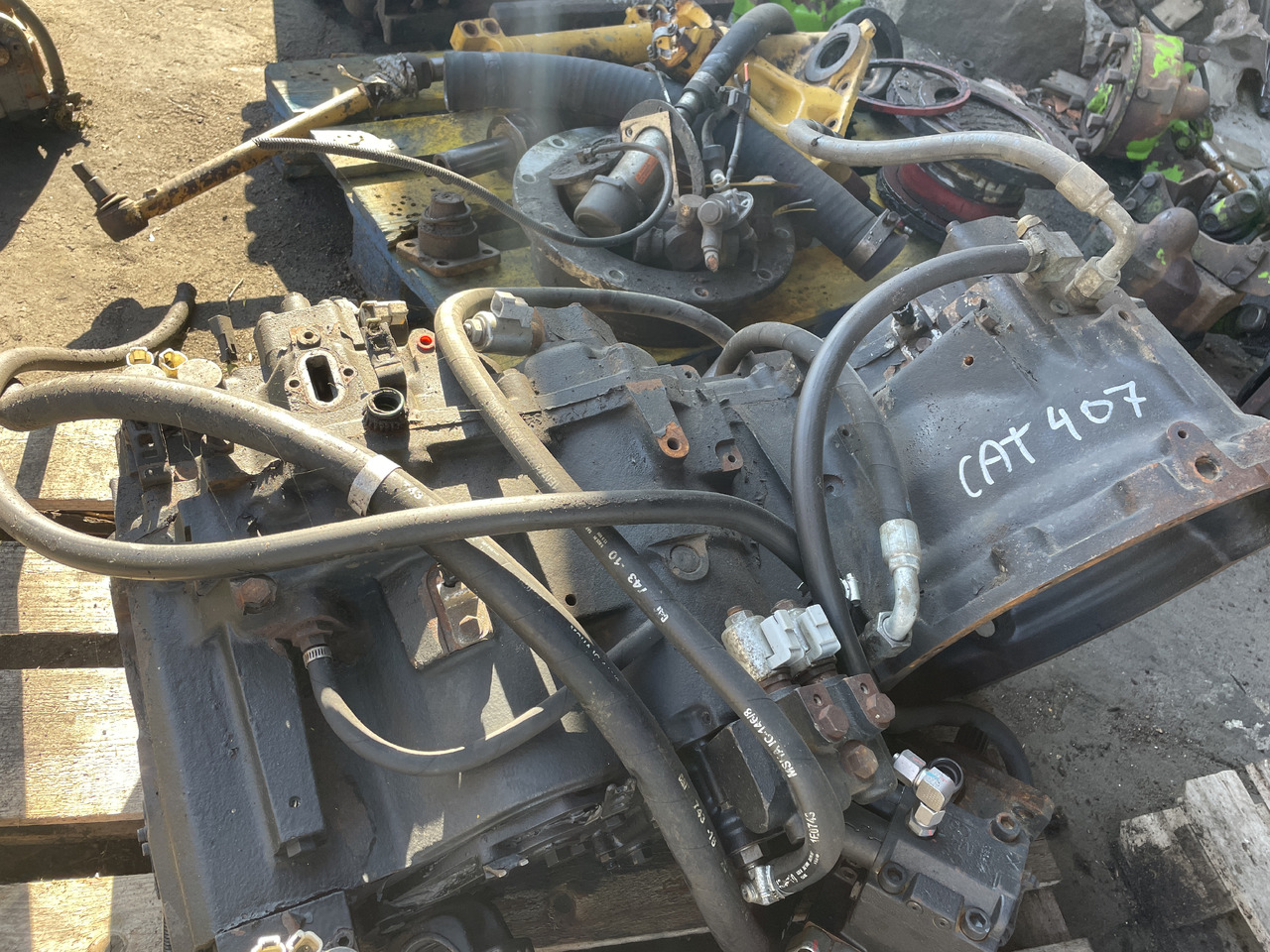 CAT CAterpillar TH407 - skrzynia biegów - Gearbox for Agricultural machinery: picture 2 CAT CAterpillar TH407 - skrzynia biegów - Gearbox for Agricultural machinery: picture 2