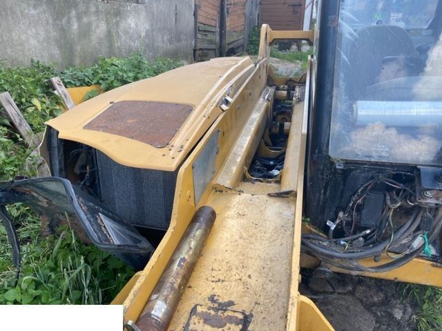Cat TH 220 B - Skrzynia - Gearbox for Agricultural machinery: picture 1 Cat TH 220 B - Skrzynia - Gearbox for Agricultural machinery: picture 1