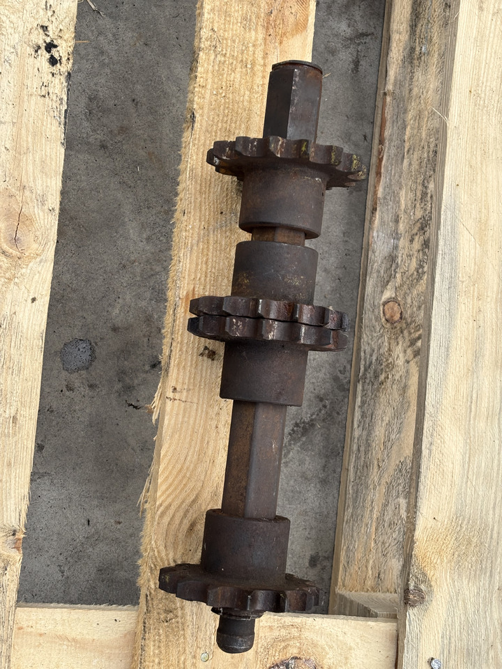 Claas Conspeed Wałek sześciokątny Koło 00 0905 865 0 0009058650 - Transmission for Agricultural machinery: picture 1 Claas Conspeed Wałek sześciokątny Koło 00 0905 865 0 0009058650 - Transmission for Agricultural machinery: picture 1