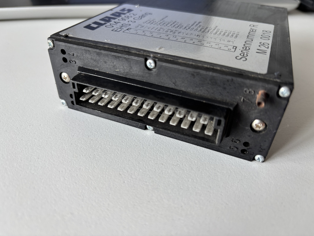 Claas LEXION 510 530 540 560 580 Moduł Sterownik EHS 3 Gang 00 0014 908 4 014.908.X - ECU for Combine harvester: picture 4 Claas LEXION 510 530 540 560 580 Moduł Sterownik EHS 3 Gang 00 0014 908 4 014.908.X - ECU for Combine harvester: picture 4