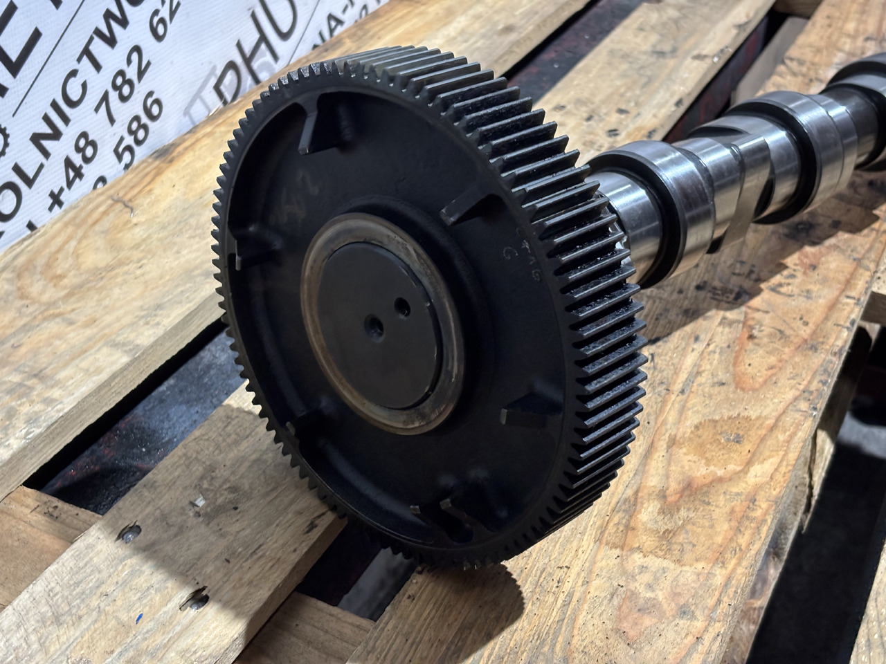 DEUTZ TCD2013L64V TCD 2013 L6 4V 04909273 04909276 04902099 Wałek Rozrządu - Camshaft for Agricultural machinery: picture 1 DEUTZ TCD2013L64V TCD 2013 L6 4V 04909273 04909276 04902099 Wałek Rozrządu - Camshaft for Agricultural machinery: picture 1